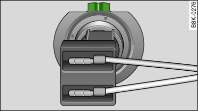 Ampoule avec connecteur : repérage de l'ergot sur le culot de l'ampoule